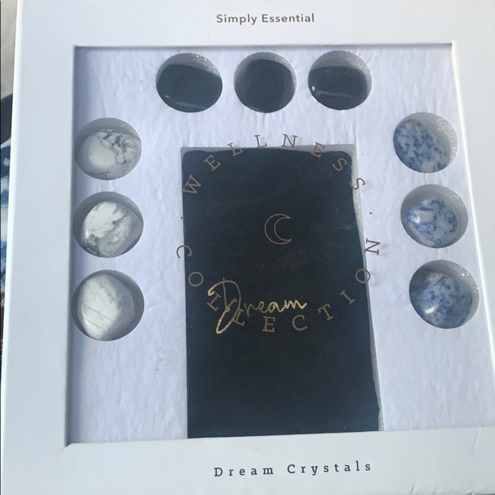 Simply essential wellness collection dream crystal Blue Quartz Black Obsidian